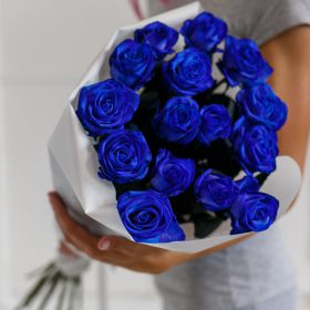 Букет из 15 натуральных синих роз 70-90 см