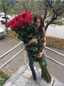 75 гигантских красных роз 160 см