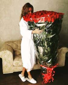 101 гигантская красная роза 160см